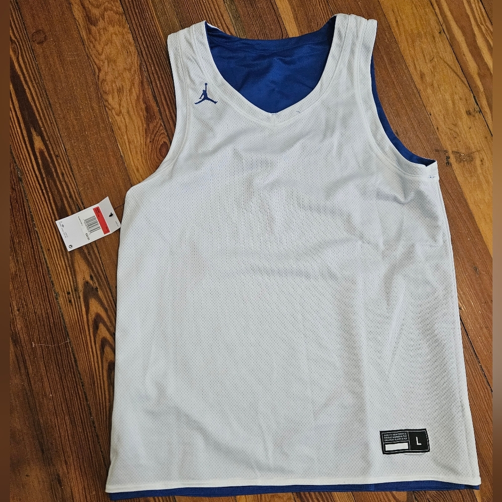 NWT Mens Jordan Tank Top size L